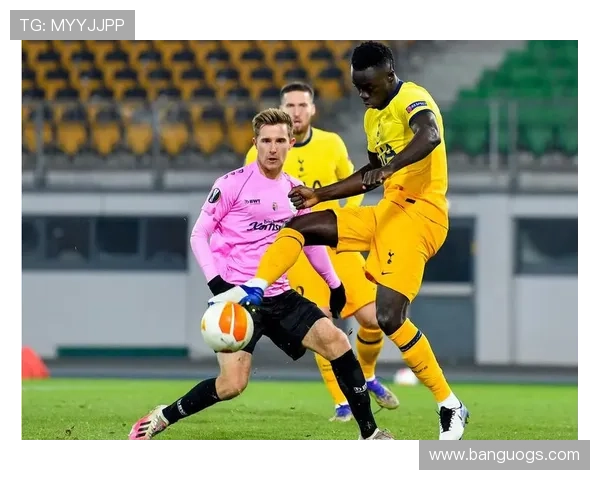 南京网球队选拔赛精彩点评:速度之美与技术的完美结合 南京网球队选拔赛精彩点评:速度之美与技术的完美结合