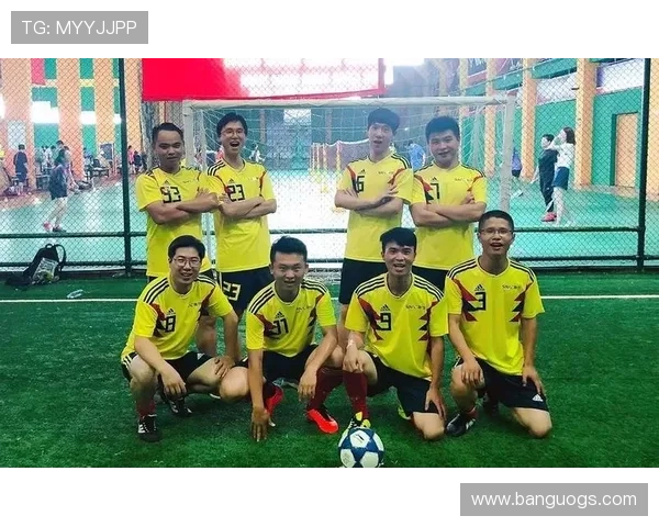 武汉足球队荣登足球团队协作排行榜第一名展现卓越团队精神与实力